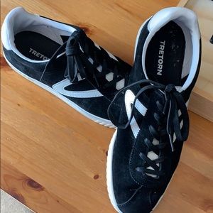 Suede black Tretorns